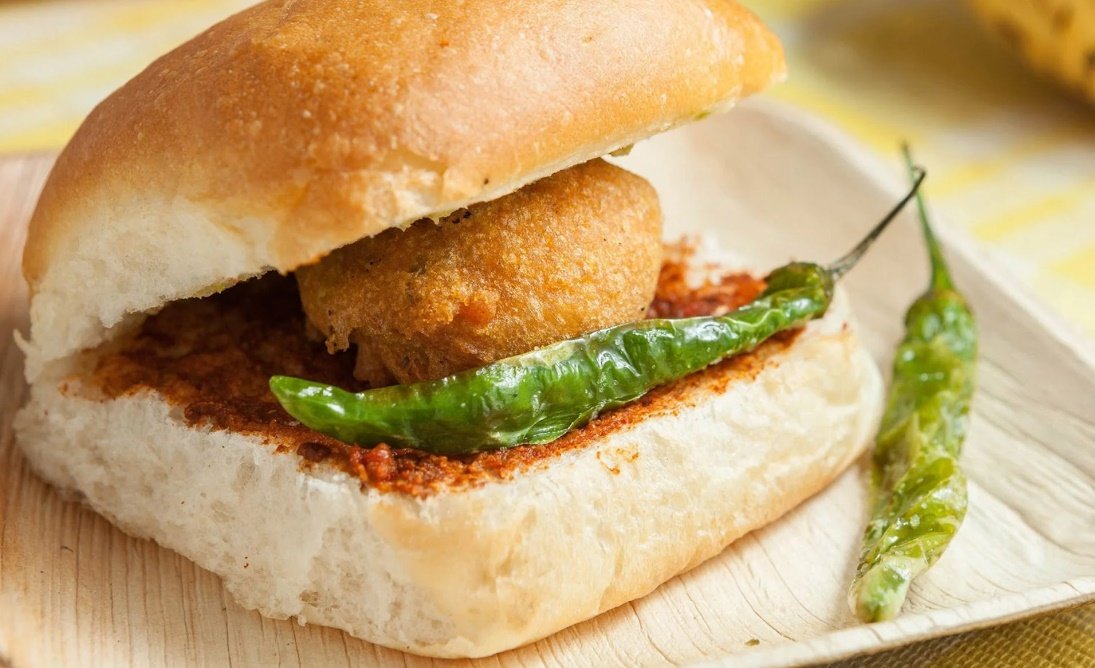 best indian sweets, snacks, savouries, chaats, street foods in Bahrain, Manama, Qudaibiya