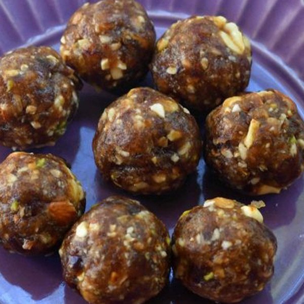 best indian sweets, snacks, savouries, chaats, street foods in Bahrain, Manama, Qudaibiya