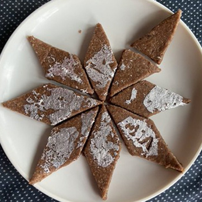 best indian sweets, snacks, savouries, chaats, street foods in Bahrain, Manama, Qudaibiya